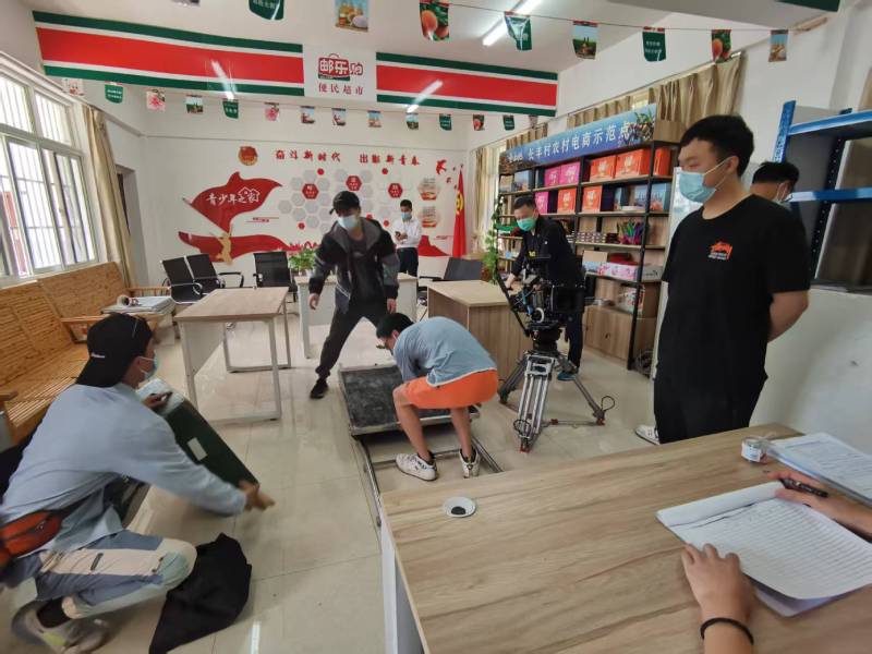 一支视频激活品牌生命力｜绥江县产品视频拍摄公司的创意魔法秀